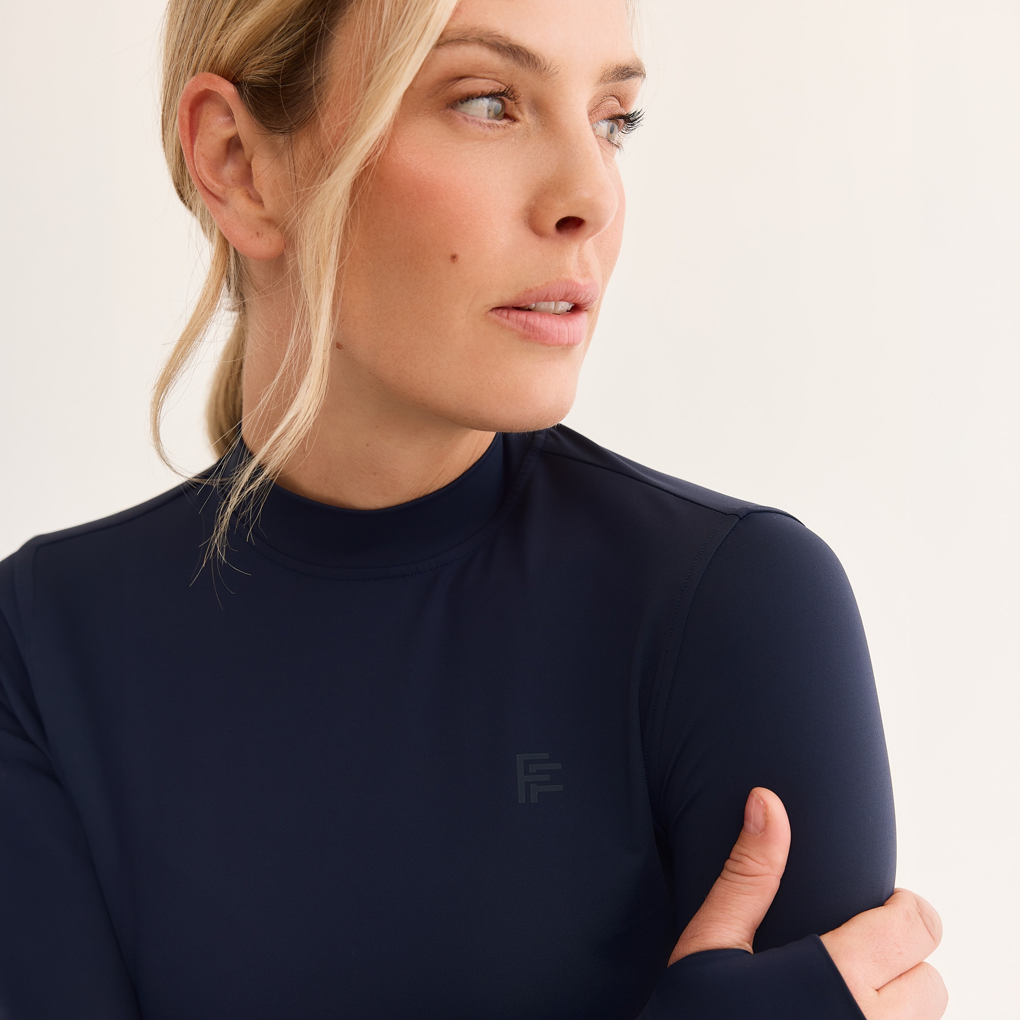 Tekninen toppi Grace Mock Neck Fairfield®