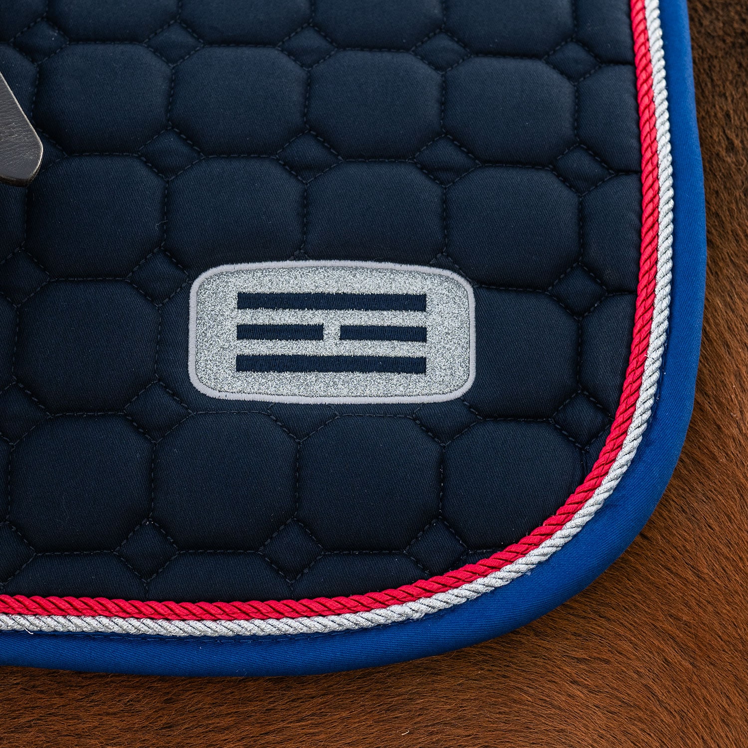 Yleisneliöhuopa Hazeldene Fairfield®