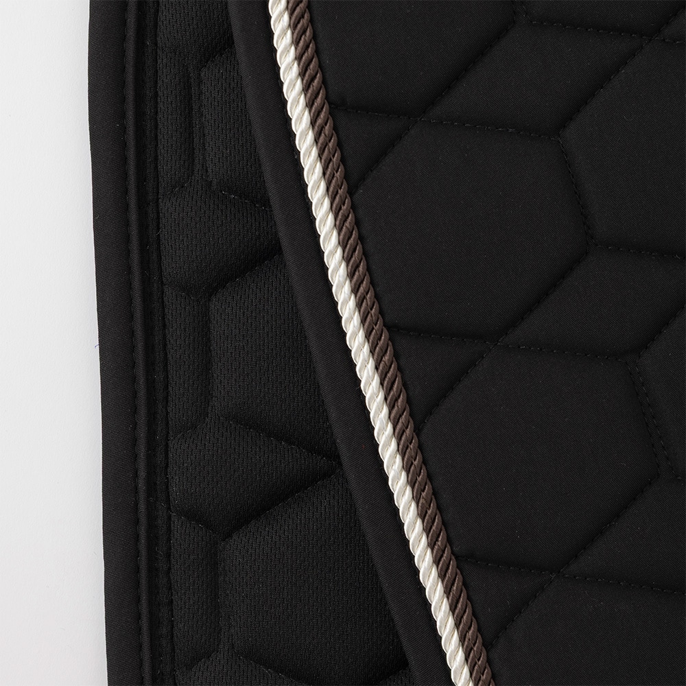 Kouluneliöhuopa Burghley Fairfield®