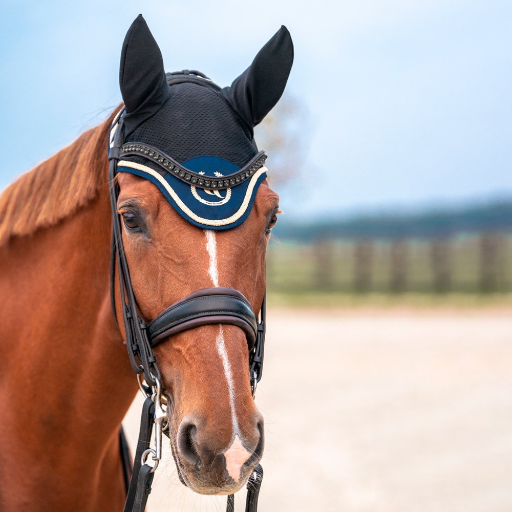 Korvahuppu Night Collection Back on Track®