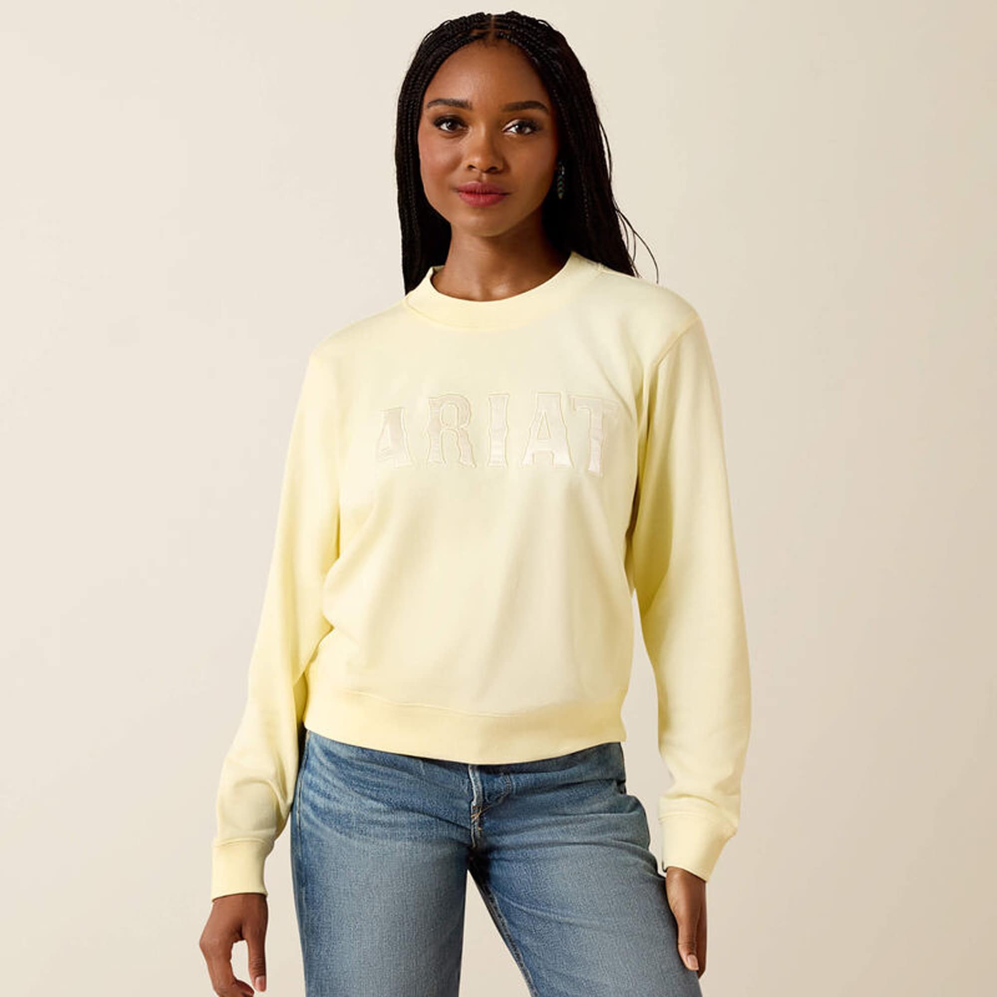 College Naiset Essential Crew Sweat ARIAT®