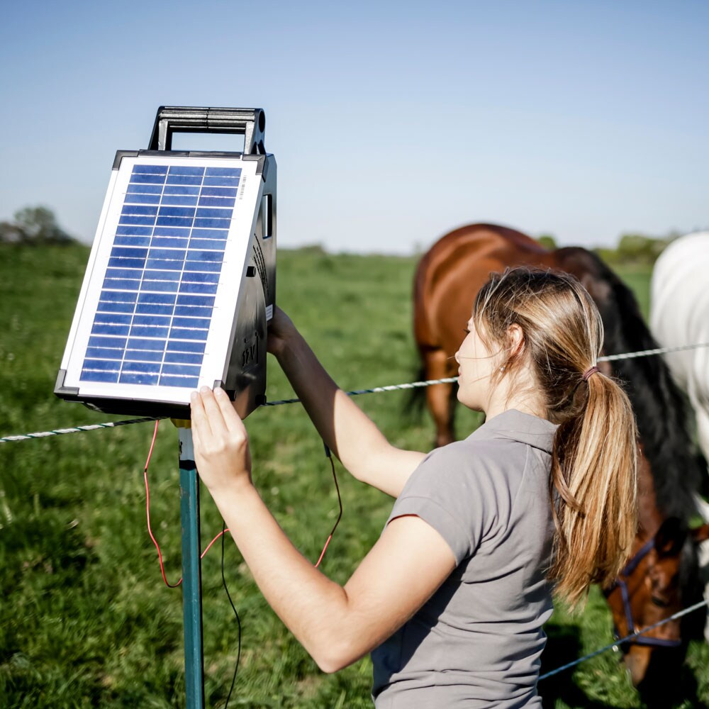 Sähköpaimen  ESS 1400 Solar Energiser Rutland